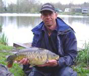 andy findlay takes third on day one